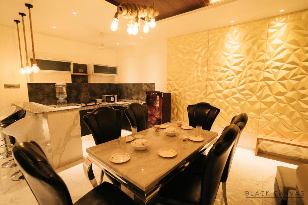 Platinum Villa 3Bhk Лонавала Экстерьер фото